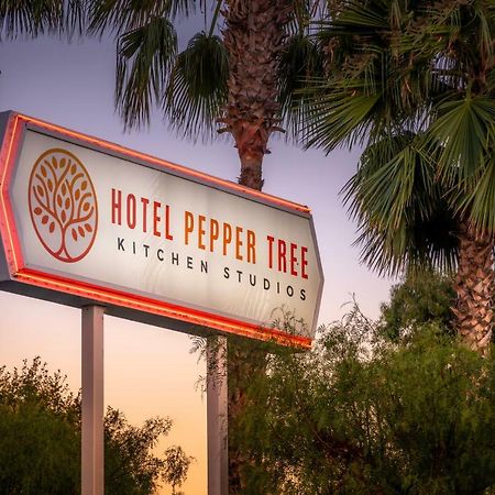 Hotel Pepper Tree Boutique Kitchen Studios - אנהיים מראה חיצוני תמונה