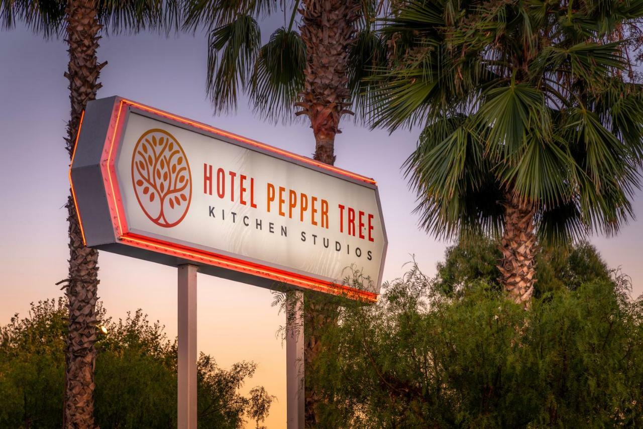 Hotel Pepper Tree Boutique Kitchen Studios - אנהיים מראה חיצוני תמונה